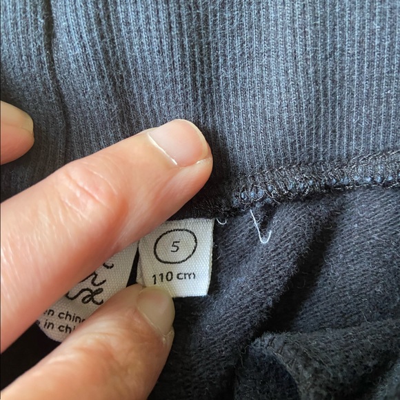 Kids sweatpants size 5 Deux par deux - Picture 3 of 5